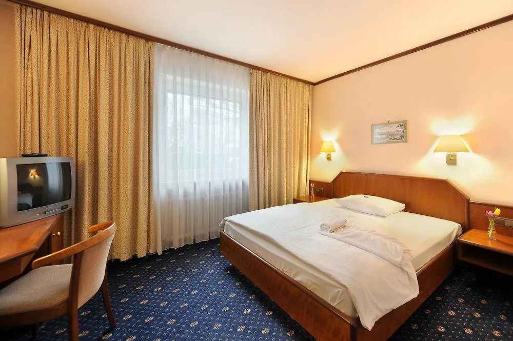מלון מינכן Ambassador Parkhotel